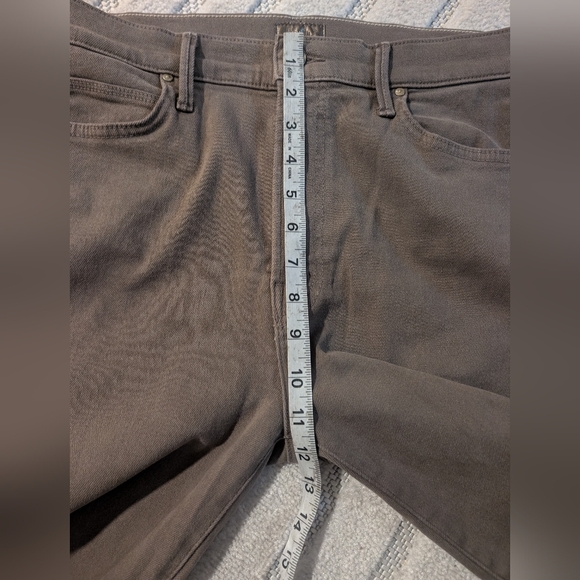 Mother High Waisted Rascal Ankle Step Fray in Olive Green 32" Women's Pants - Picture 11 of 12